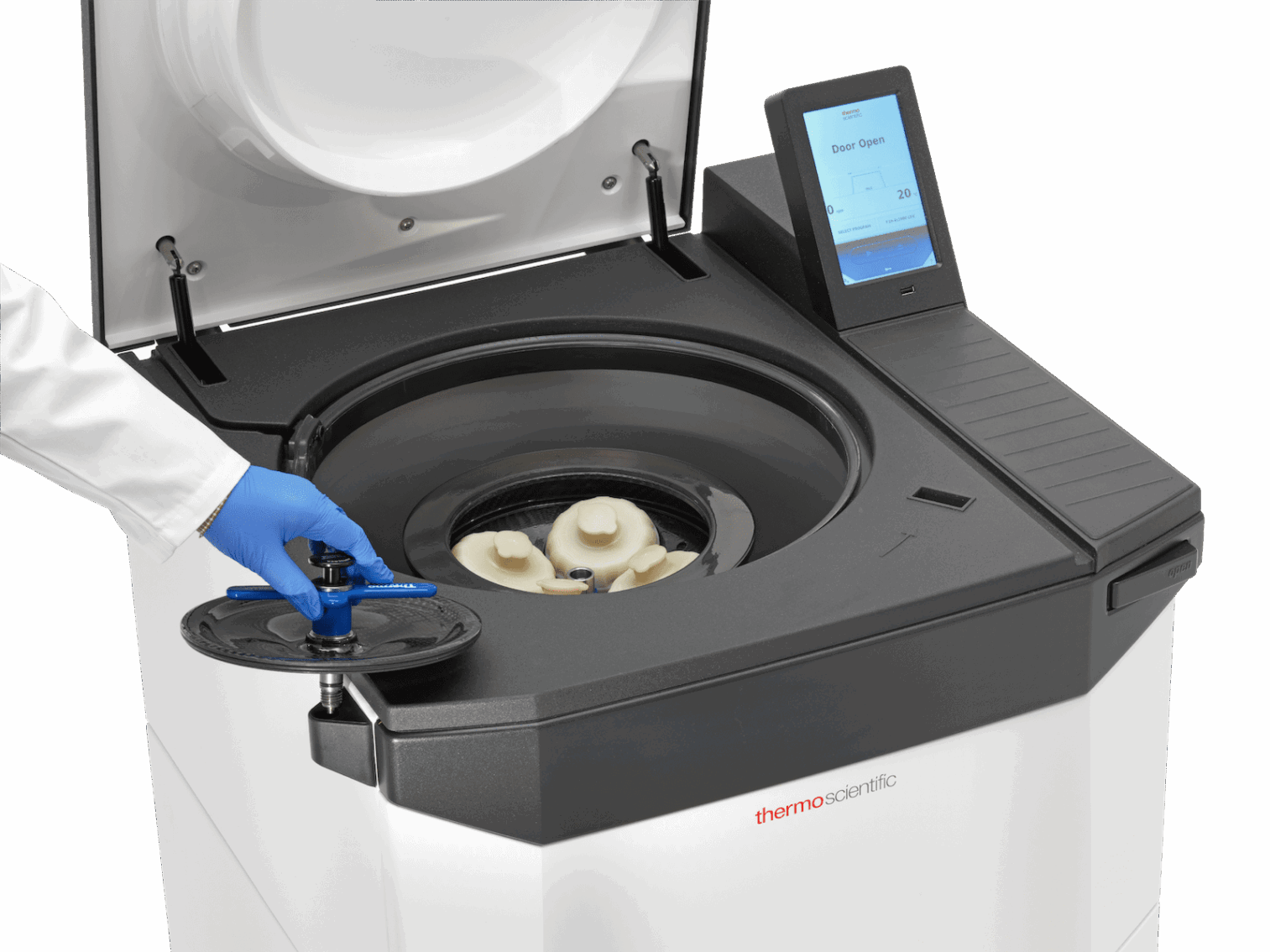 LYNX 4000 F10 hand lid placement 4794